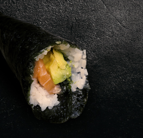 temaki-saumon-avocat-restaurant-japonais-saint-brieuc-commander-sur-place-a-emporter